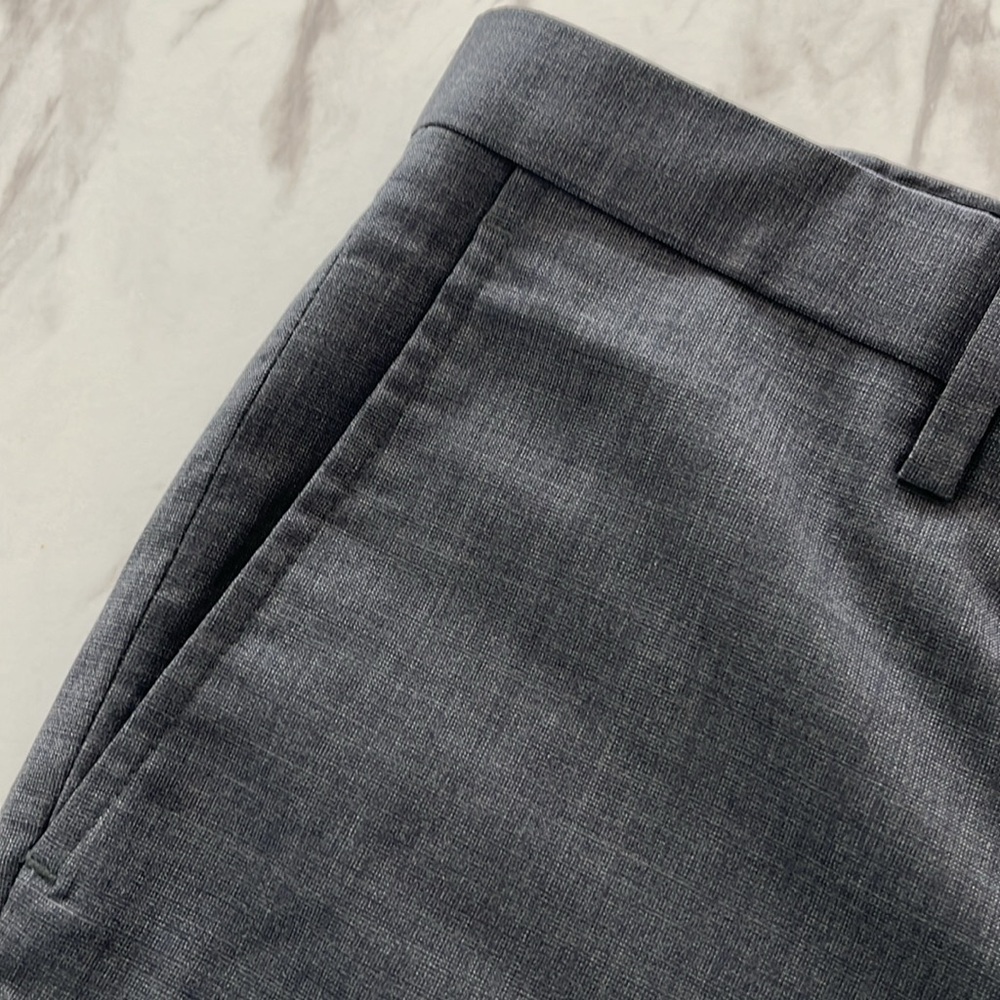 Bananas Republic Slim Fit Pants - Picture 3 of 4